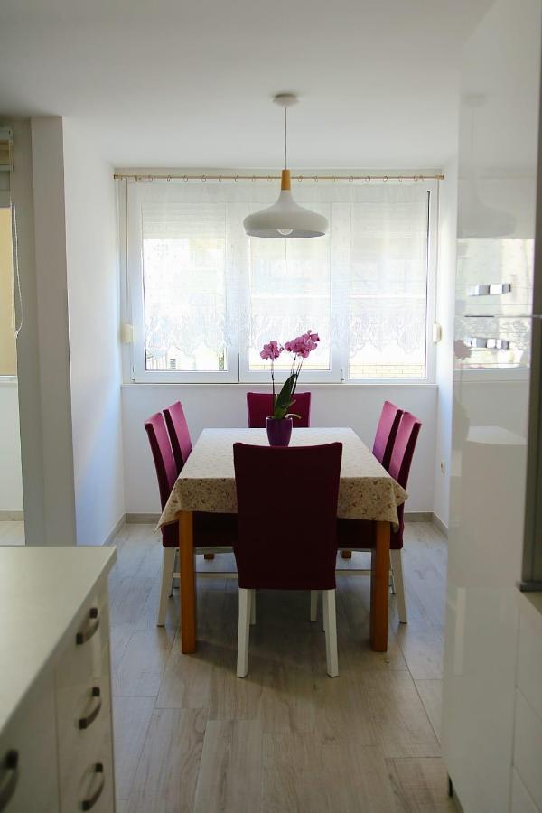 Apartment Glavaric Omiš Exteriör bild