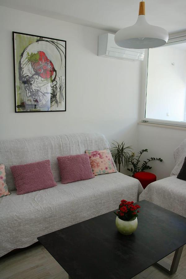 Apartment Glavaric Omiš Exteriör bild