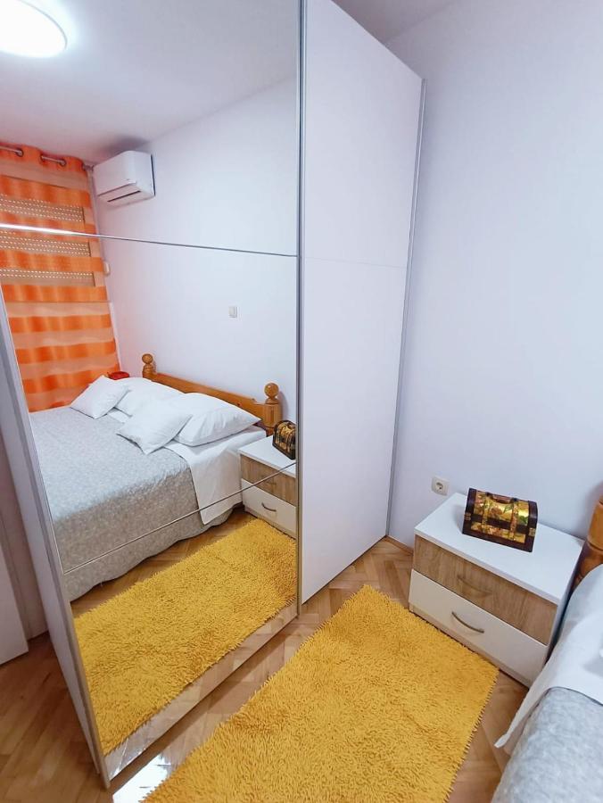 Apartment Glavaric Omiš Exteriör bild